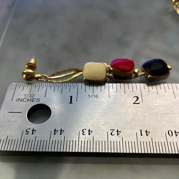 Earring Pair - Picture 8 of 8